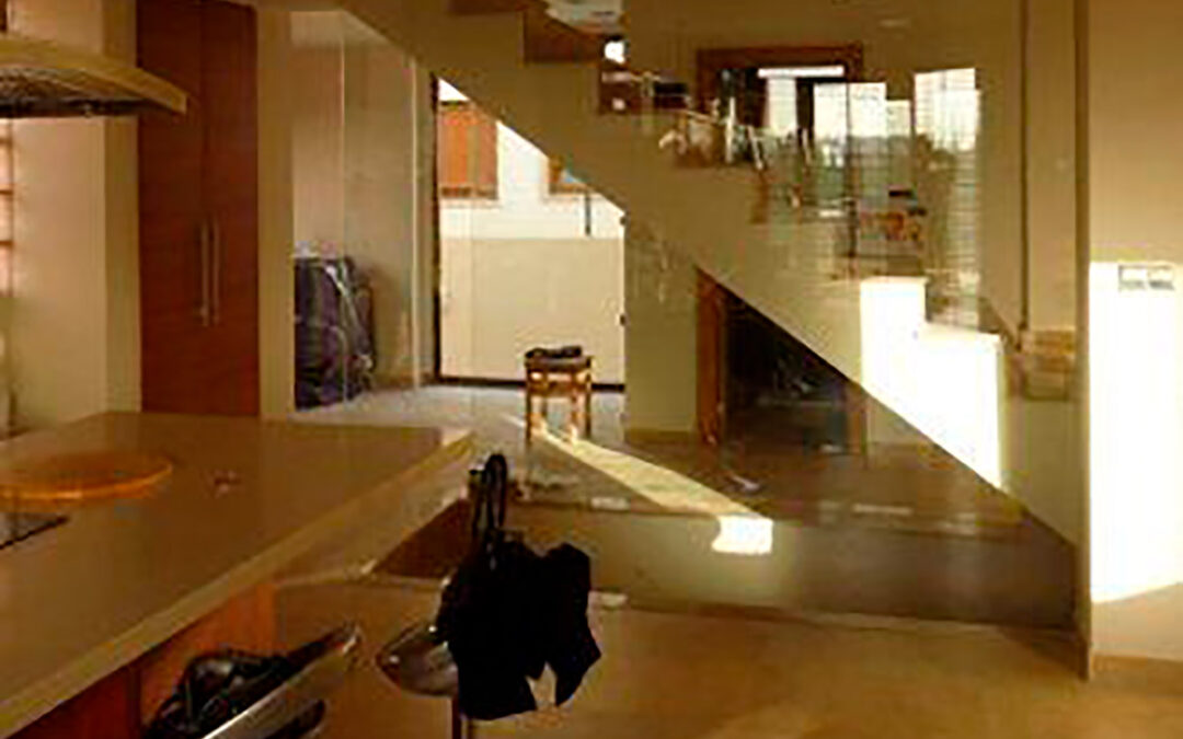 Antiguo- Cerramiento escalera